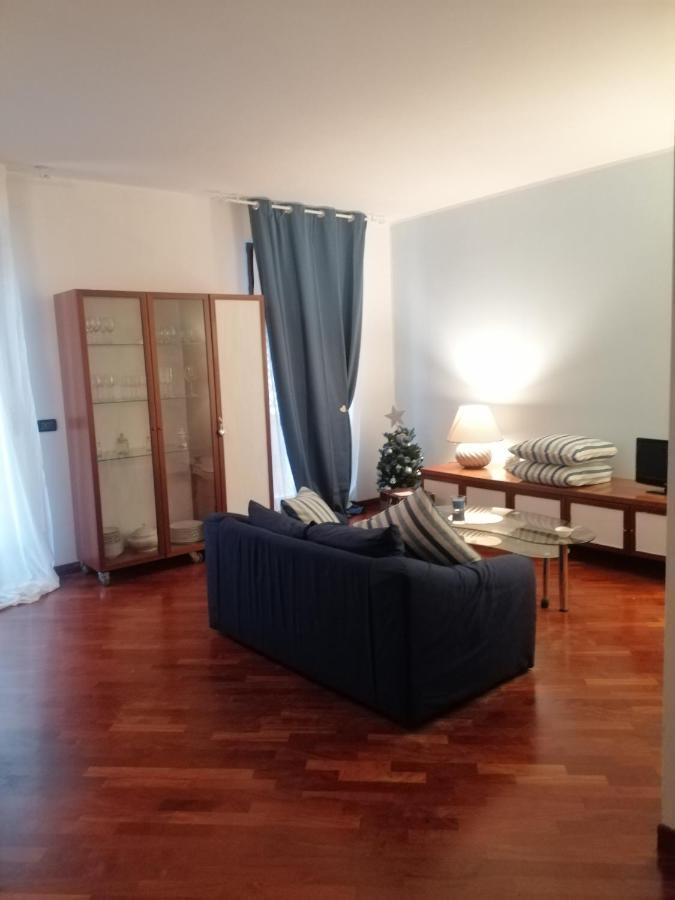 Casamare Apartment เปสการา ภายนอก รูปภาพ