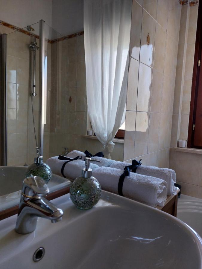 Casamare Apartment เปสการา ภายนอก รูปภาพ